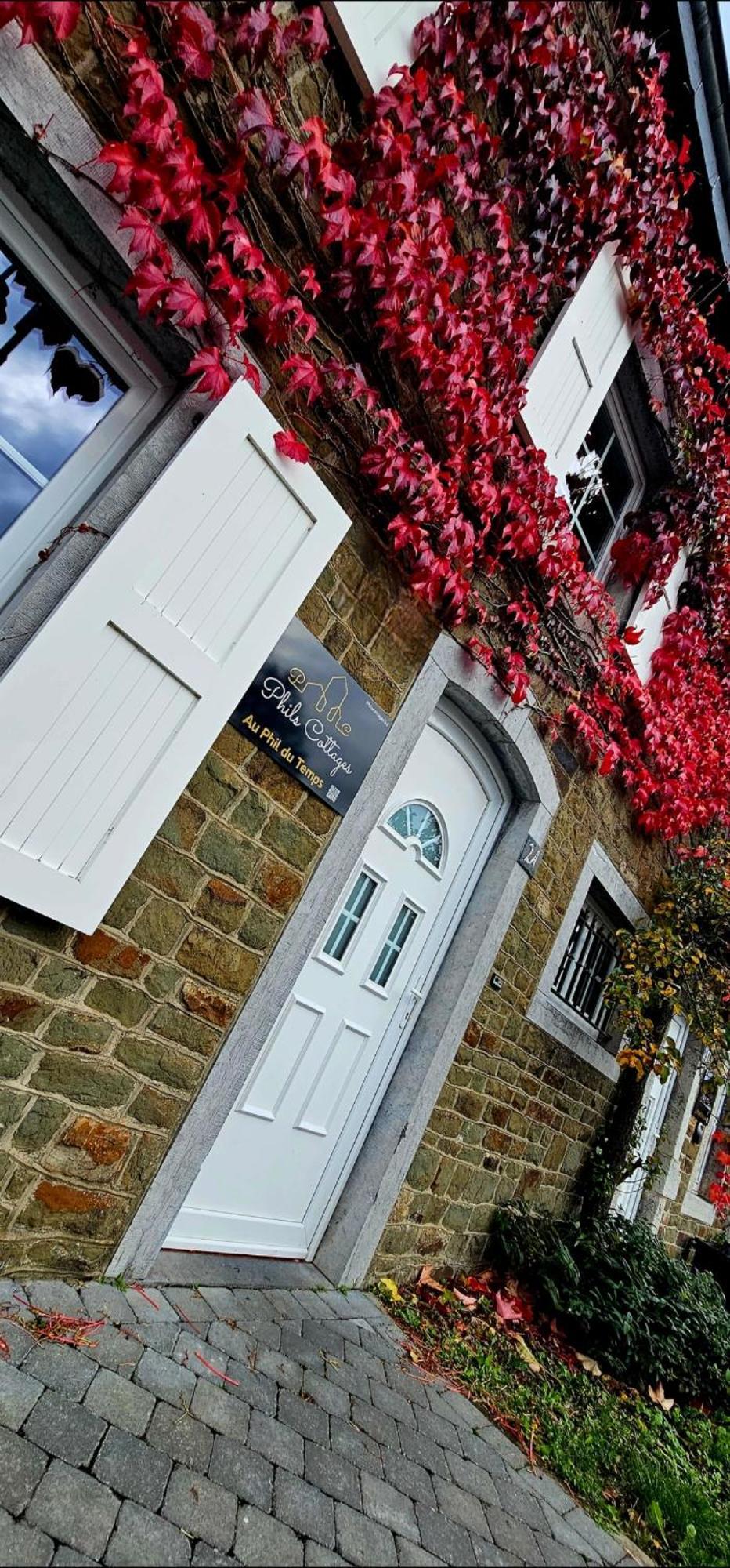 "Au Phil Du Temps" By Phils Cottages Érezée Exterior foto